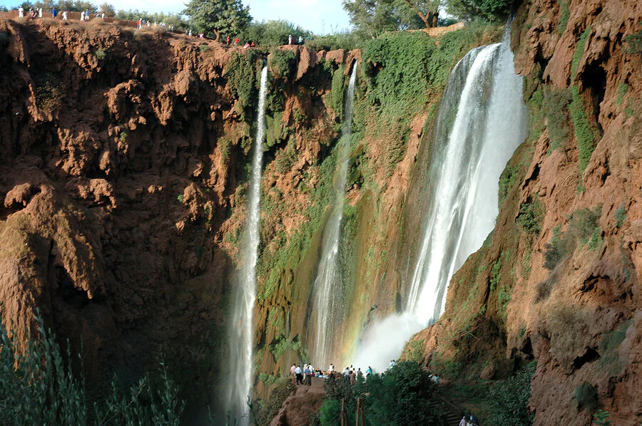 Quelle est la meilleure période pour visiter la cascade d'Ouzoud au Maroc ?